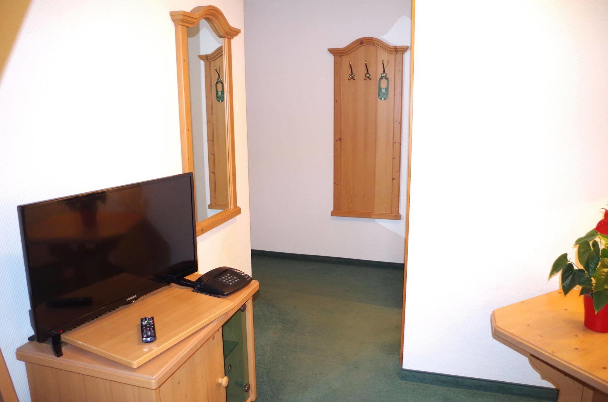 Hotel Alttolkewitzer Hof Dresden Dış mekan fotoğraf